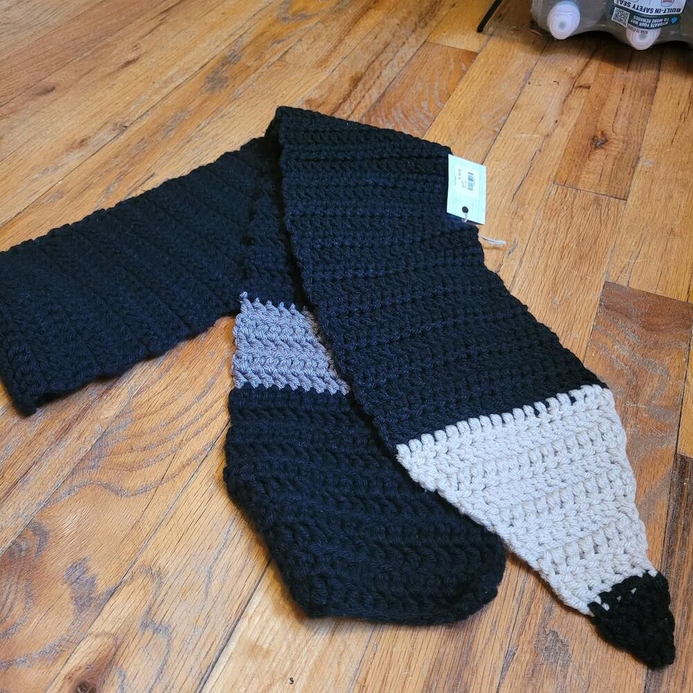 Handmade Crochet Women's Black and Gray Pencil Scarf